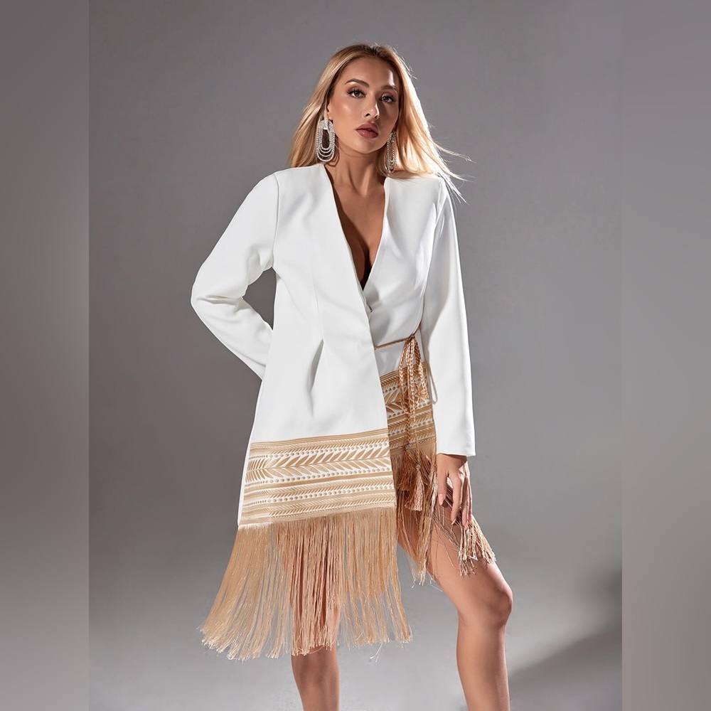 TWO TWIN STYLE White Geometric Embroidered Fringe Blazer Dress Size Lareg - Picture 14 of 15